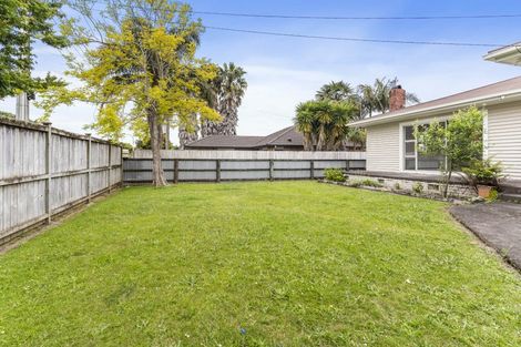 Photo of property in 1/49 Kelvin Road, Papakura, 2110