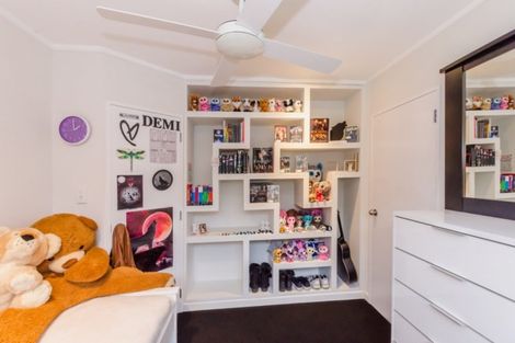 Photo of property in 7 Waikare Road, Raumati Beach, Paraparaumu, 5032