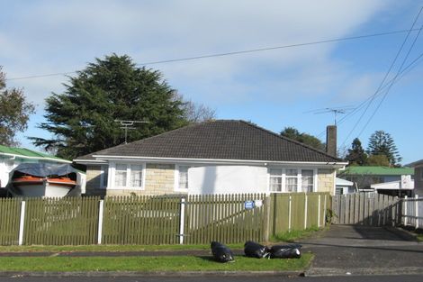 Photo of property in 16 Rimu Road, Manurewa, Auckland, 2102