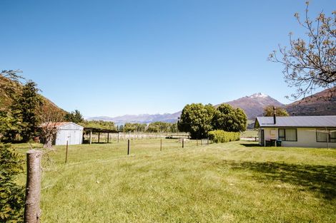 Photo of property in 5 Kiwi Street, Makarora, Wanaka, 9382