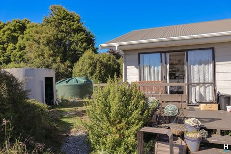 Photo of property in 481 Main Road, Kaiata, Greymouth, 7805
