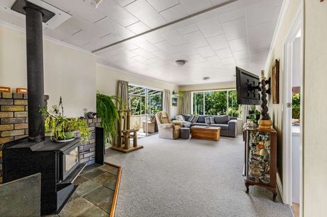 Photo of property in 21 Pararewa Drive, Whalers Gate, New Plymouth, 4310