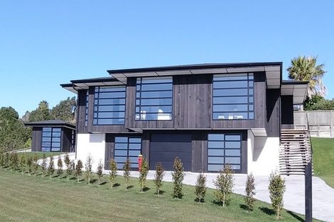 Photo of property in 1163 Whangaparaoa Road, Gulf Harbour, Whangaparaoa, 0930