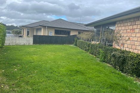 Photo of property in 2 Trillick Place, Tuakau, 2121