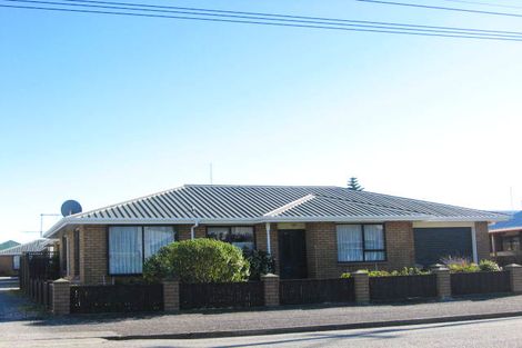 Photo of property in 4/70 Shakespeare Street, Greymouth, 7805