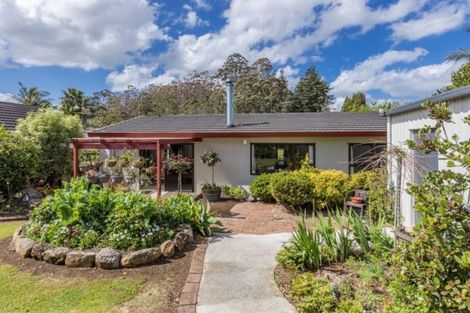 Photo of property in 14 Fairway Drive, Kerikeri, 0230