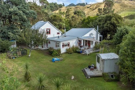 Photo of property in 83 Mangaone North Road, Hautere, Otaki, 5582