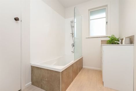 Photo of property in 6 Wiremu Street, Hamilton East, Hamilton, 3216