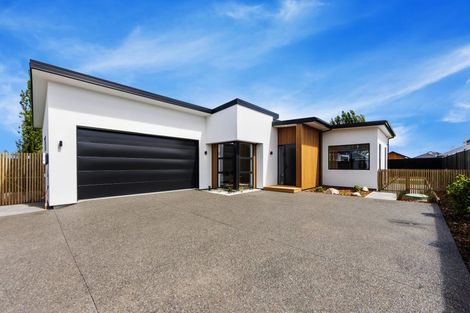 Photo of property in 14 Elsie Lange Way, Casebrook, Christchurch, 8051