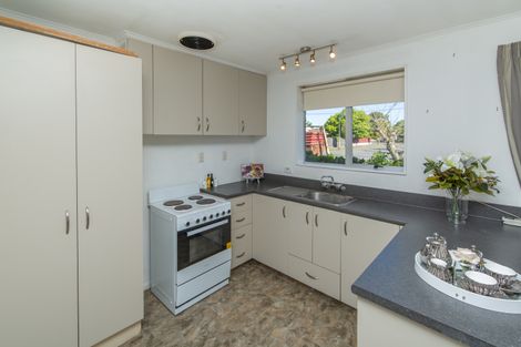 Photo of property in 2/19 Sturrocks Road, Redwood, Christchurch, 8051