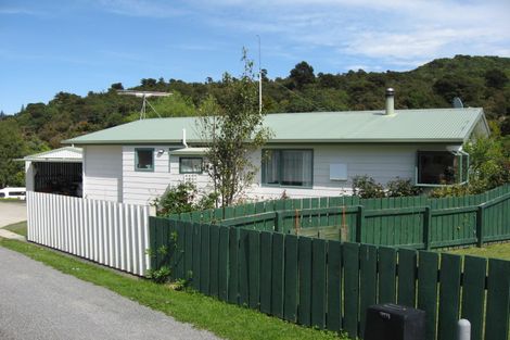 Photo of property in 7 Victoria Close, Picton, 7220