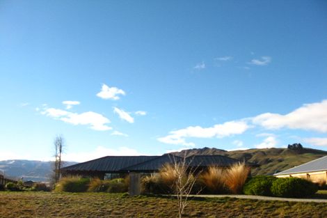 Photo of property in 15 Castalia Drive, Lake Hayes, Queenstown, 9304