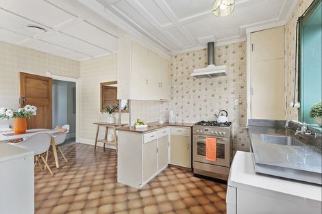 Photo of property in 33 Ranelagh Street, Karori, Wellington, 6012