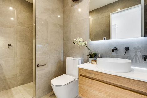 Photo of property in 12c Memorial Avenue, Ilam, Christchurch, 8053