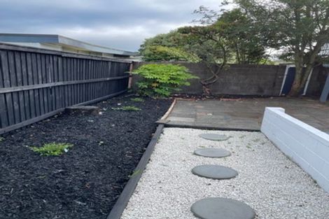 Photo of property in 121 Kendal Avenue, Burnside, Christchurch, 8053