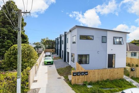 Photo of property in 29c Rice Crescent, Papakura, 2110