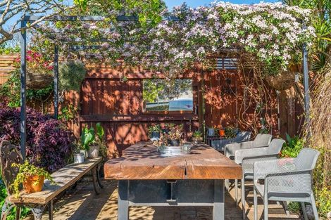 Photo of property in 11 Williams Street, Tauranga, 3110