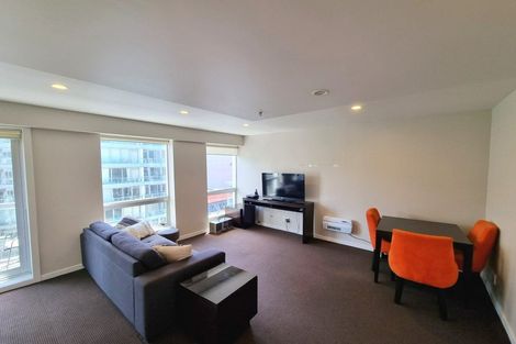 Photo of property in Terrace Heights Apartments, 8a/163 The Terrace, Wellington Central, Wellington, 6011