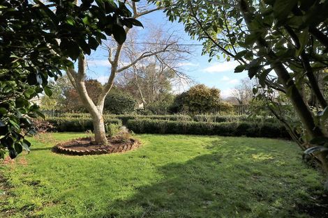 Photo of property in 27 Hilton Road, Carterton, 5713