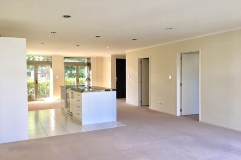 Photo of property in 22 Reins Road, Takanini, 2112