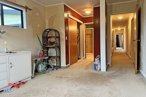 Photo of property in 53 Cemetery Road, Dannevirke, 4930