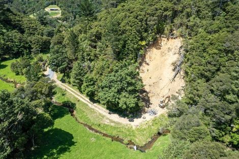 Photo of property in 1697 Russell Road, Helena Bay, Hikurangi, 0184