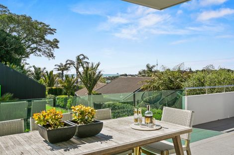 Photo of property in 17b Shearer Drive, Oakura, 4314