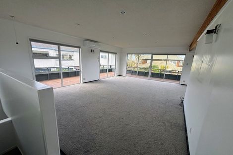 Photo of property in 198 Clovelly Road, Bucklands Beach, Auckland, 2012