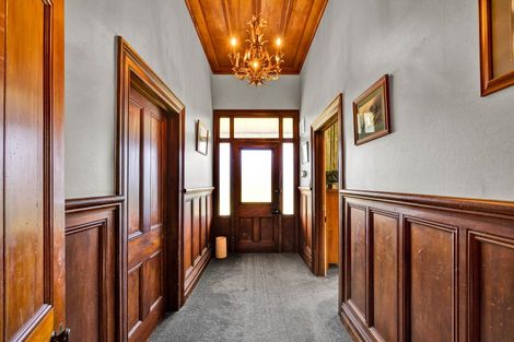 Photo of property in 31 Maire Street, Inglewood, 4330