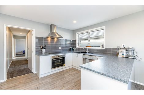 Photo of property in 2/19 Rookwood Avenue, New Brighton, Christchurch, 8083