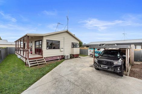 Photo of property in 15b Lloyd Drive, Nawton, Hamilton, 3200