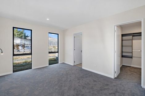 Photo of property in 27 Dingle Street, Lake Hawea, Wanaka, 9382