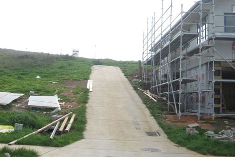 Photo of property in 51 Saralee Drive, Manurewa, Auckland, 2105