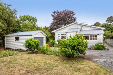Photo of property in 12a Kuratawhiti Street, Greytown, 5712