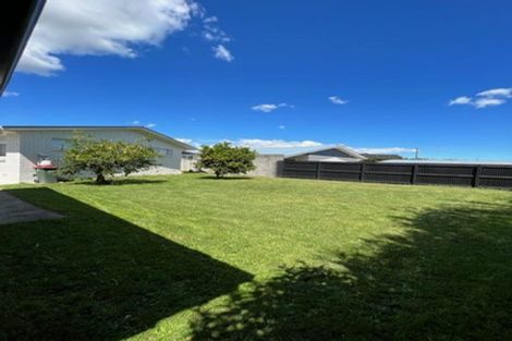 Photo of property in 13 Sundown Crescent, Melville, Hamilton, 3206