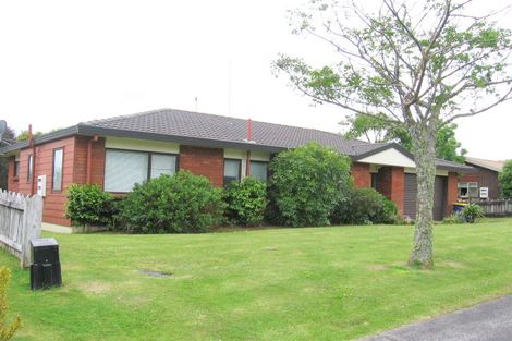 Photo of property in 34 Meynell Court, Glen Eden, Auckland, 0602