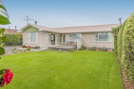 Photo of property in 21 Carston Street, Leeston, 7632