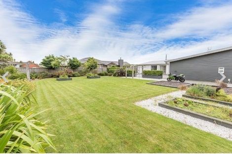 Photo of property in 2 Rossington Drive, West Melton, 7618