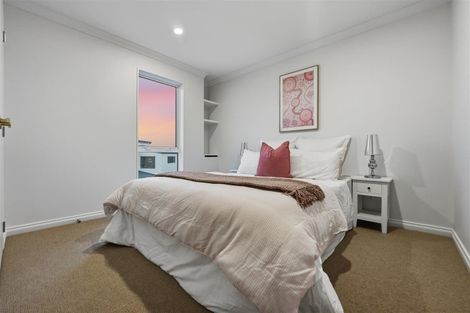 Photo of property in 240 Park Estate Road, Rosehill, Papakura, 2113