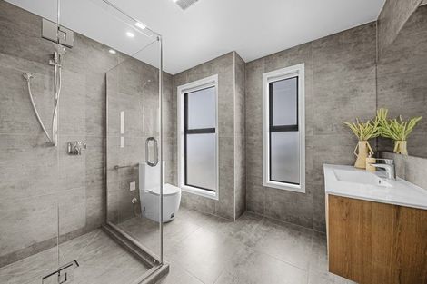 Photo of property in 1 Luff Place, Long Bay, Auckland, 0630