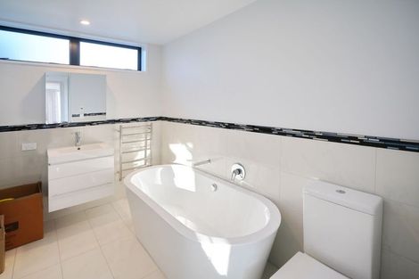 Photo of property in 74 Glenstrae Road, Redcliffs, Christchurch, 8081