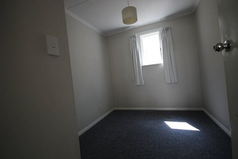 Photo of property in 16 Normanby Street, Newtown, Wellington, 6021