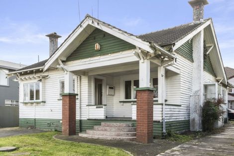 Photo of property in 13 Queen Mary Avenue, Epsom, Auckland, 1023