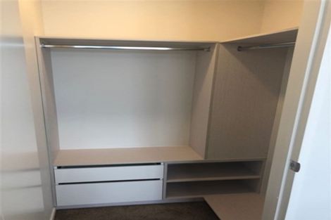 Photo of property in 2 Riroriro Close, Crofton Downs, Wellington, 6035