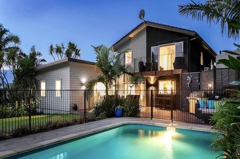 Photo of property in 3 Tauhinu Road, Greenhithe, Auckland, 0632