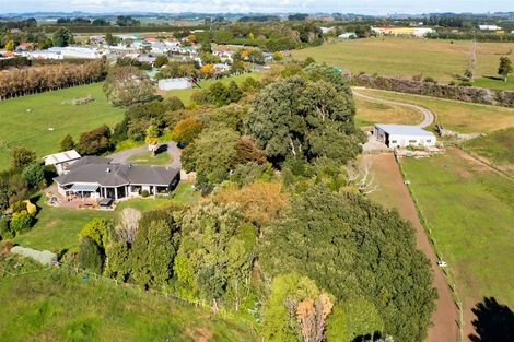 Photo of property in 1343 Devon Road, Brixton, Waitara, 4382