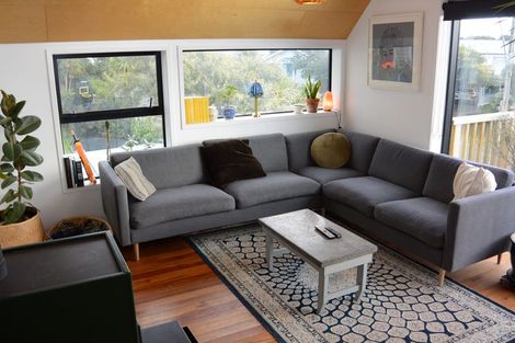 Photo of property in 325a Muritai Road, Eastbourne, Lower Hutt, 5013