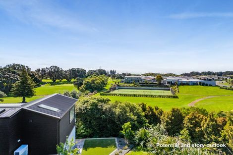 Photo of property in 10 Kakariki Lane, Waiwhakaiho, New Plymouth, 4312