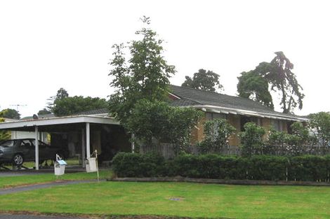 Photo of property in 2/22 Eyre Street, Henderson, Auckland, 0612