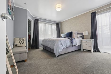 Photo of property in 18 Richmond Street, Cambridge, 3434